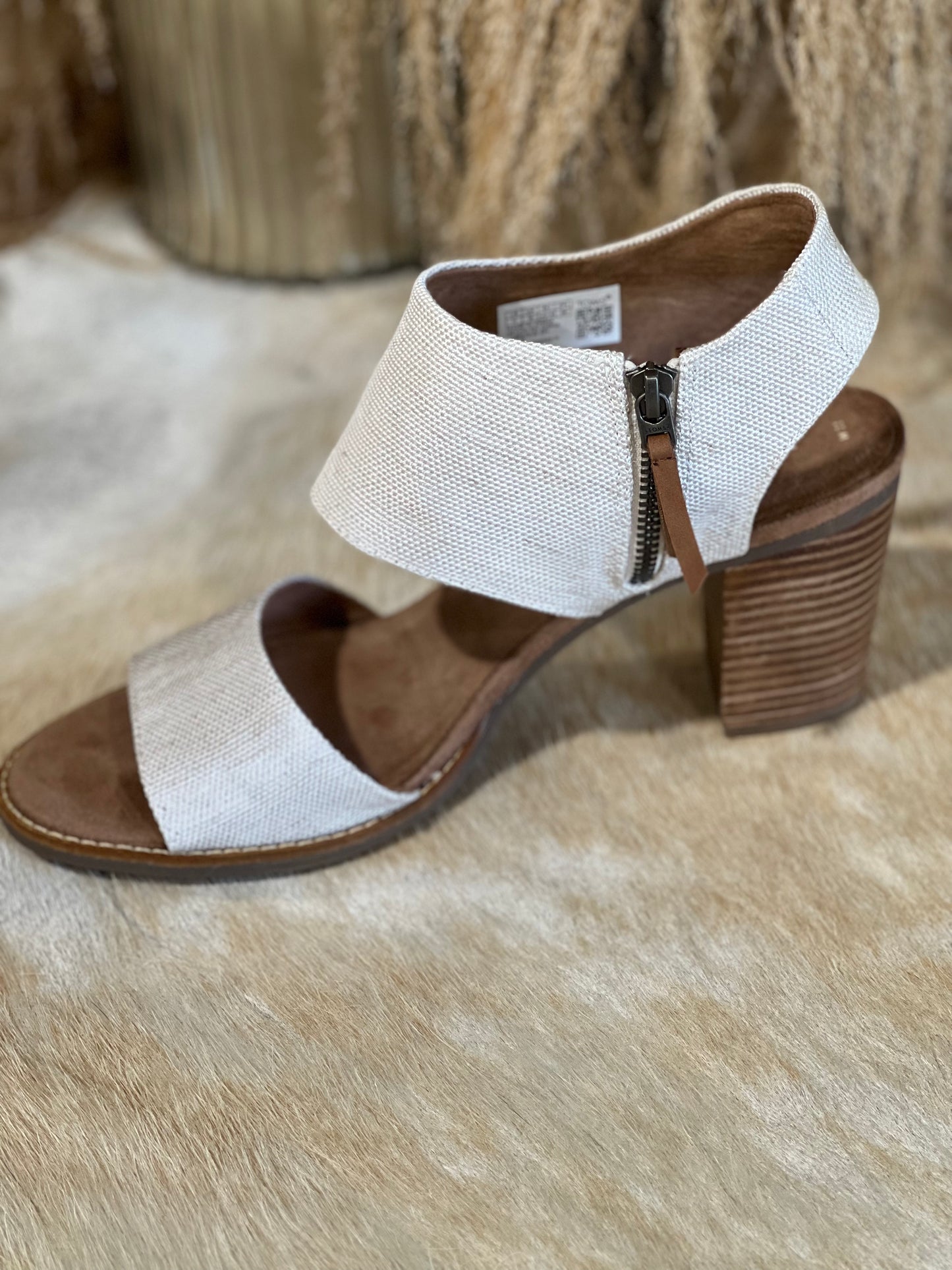 Canvas Cutout Sandal