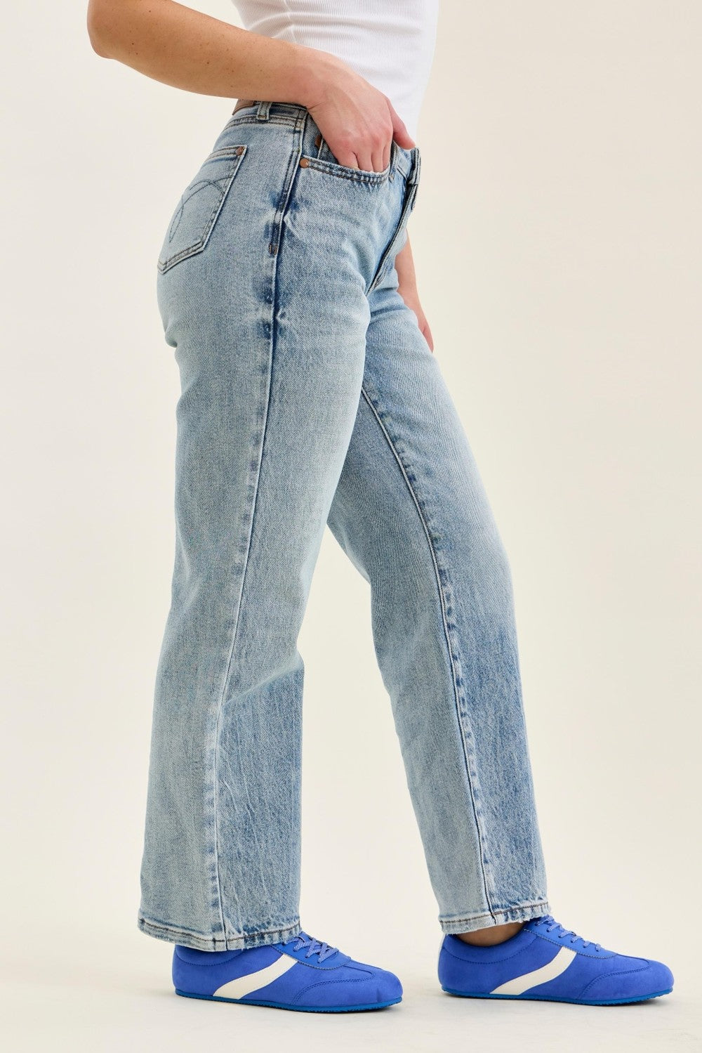 Magic Straight Jean