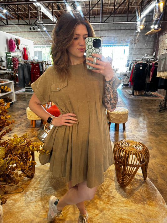 Coco Pleated Pocket Dress