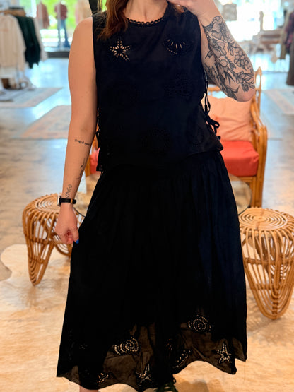 Shell Lace Maxi Skirt