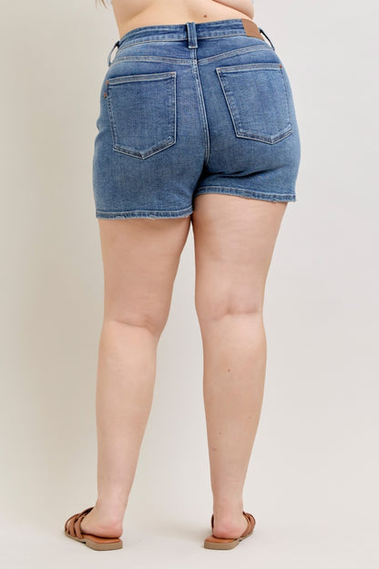 High Waisted Slim Short